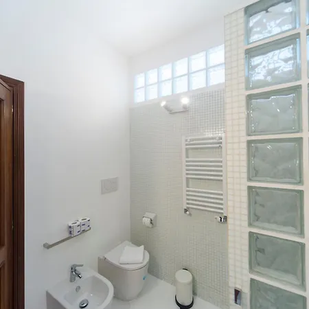 Cardinal Mistrangelo - Next To The Metro Station, Large And Comfortable Penthouse With Terrace * Rome
