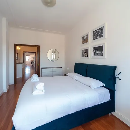 Cardinal Mistrangelo - Next To The Metro Station, Large And Comfortable Penthouse With Terrace Rome
