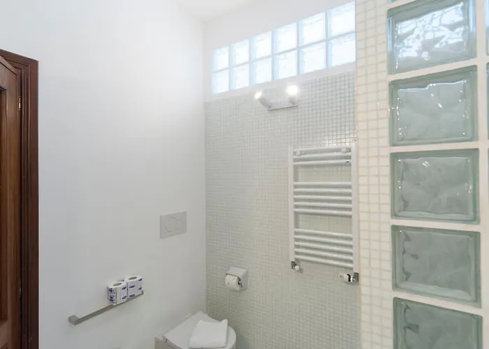 Cardinal Mistrangelo - Next To The Metro Station, Large And Comfortable Penthouse With Terrace * Rome